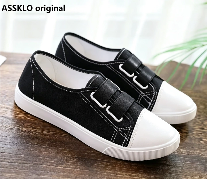 ASSKLO Women's Fashion Canvas Shoes Velcro Shoes  Outdoor Sneakers Walking Shoes Flats Shoes Sports Shoes Shoes Ladies Shoes Board Shoes Low-top Trendy Slip Resistant Student Pregnant Nurse black