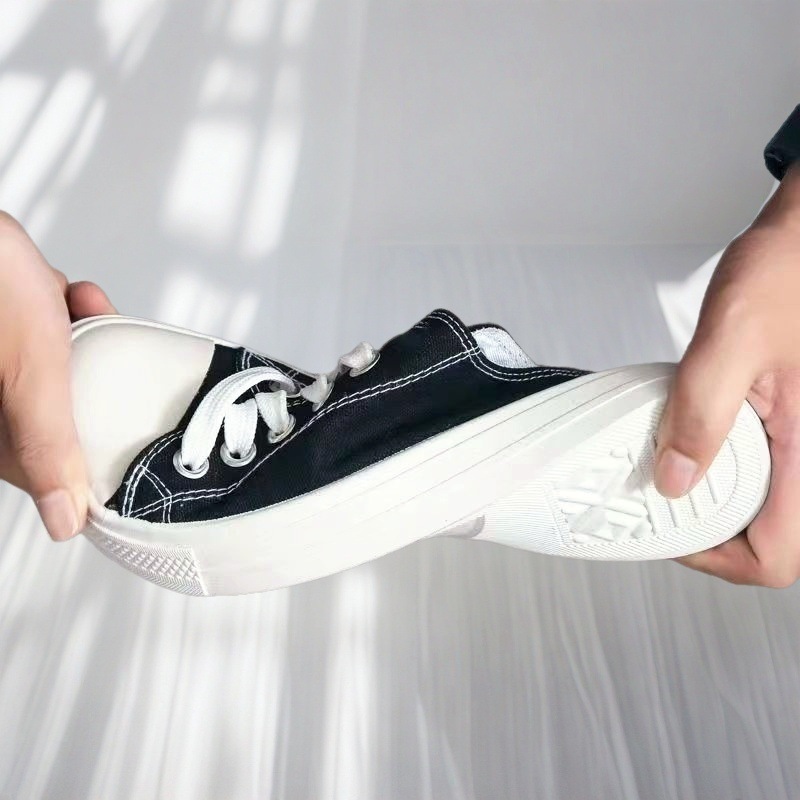 ASSKLO Original rubber flats shoes canvas shoes sports shoes sneakers classic women's shoes ladies shoes flat heel low top solid women's canvas small white shoes versatile version running Black