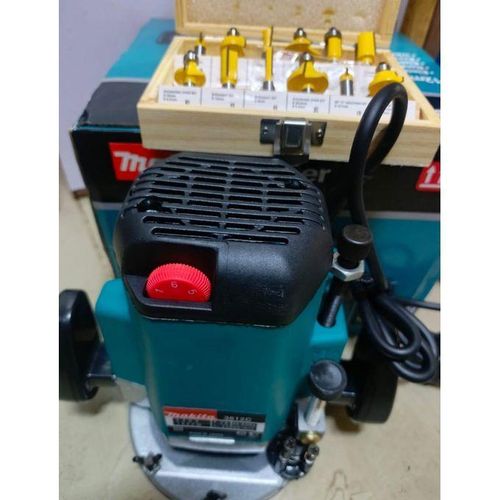 Makita Accessories Heavy Duty Wood Electric Router and 12 pcs router bits set