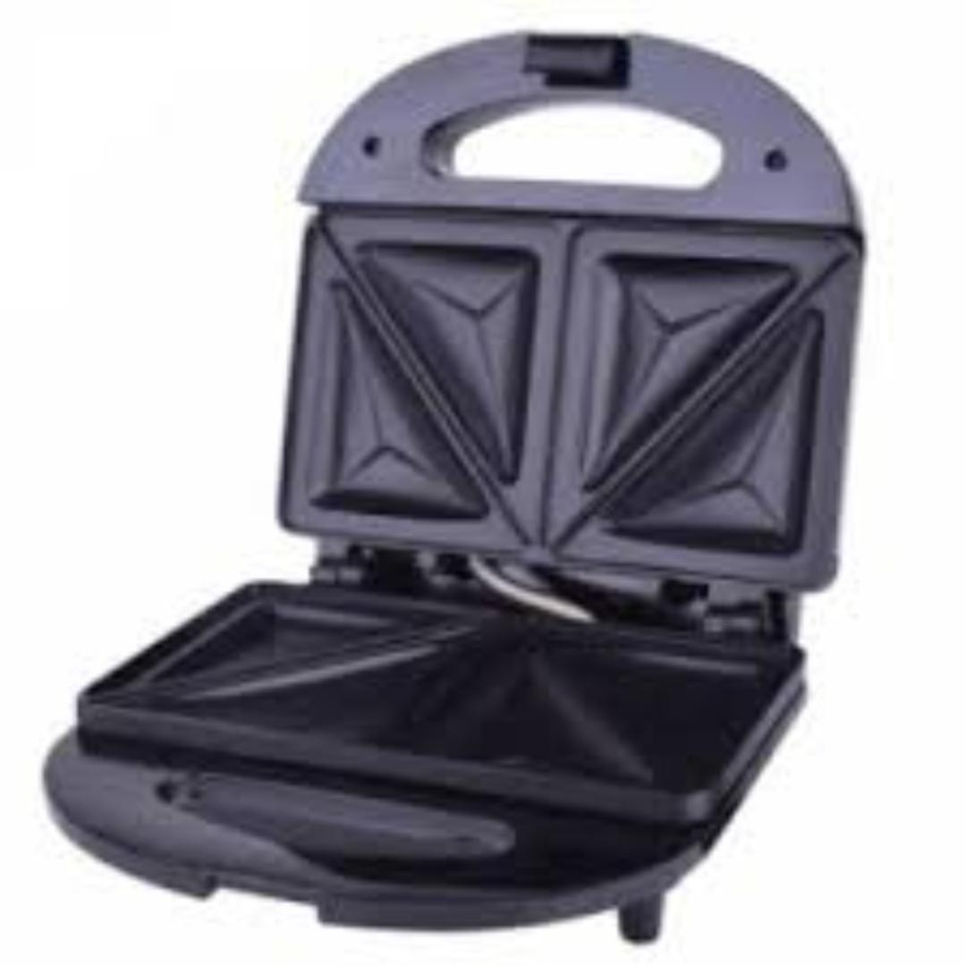 Ramtons RM/478 2 Slice Metal Top Sandwich Toaster - Black & Metal (1YR WRTY)
250W