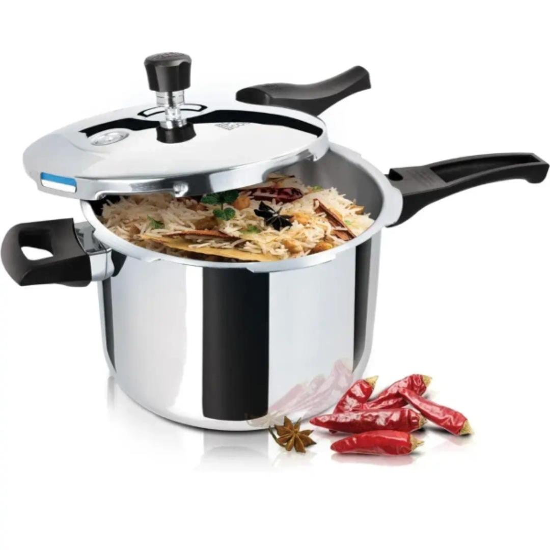 Redberry Milton procook Tri-ply stainless steel pressure cooker with induction base and bakelite handles