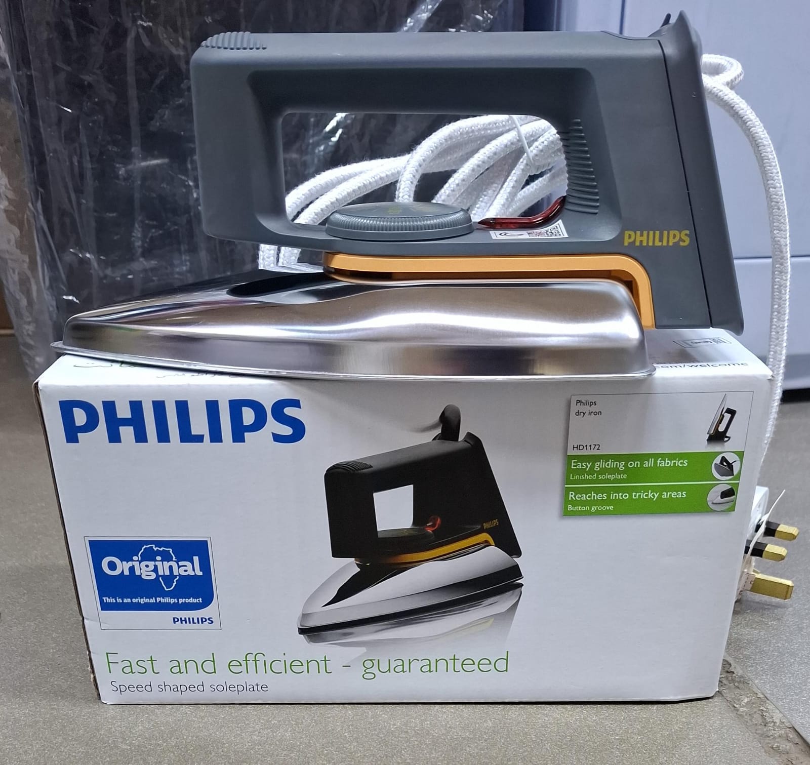1 pc Philips HD1172 Fast and Efficient Dry Iron
