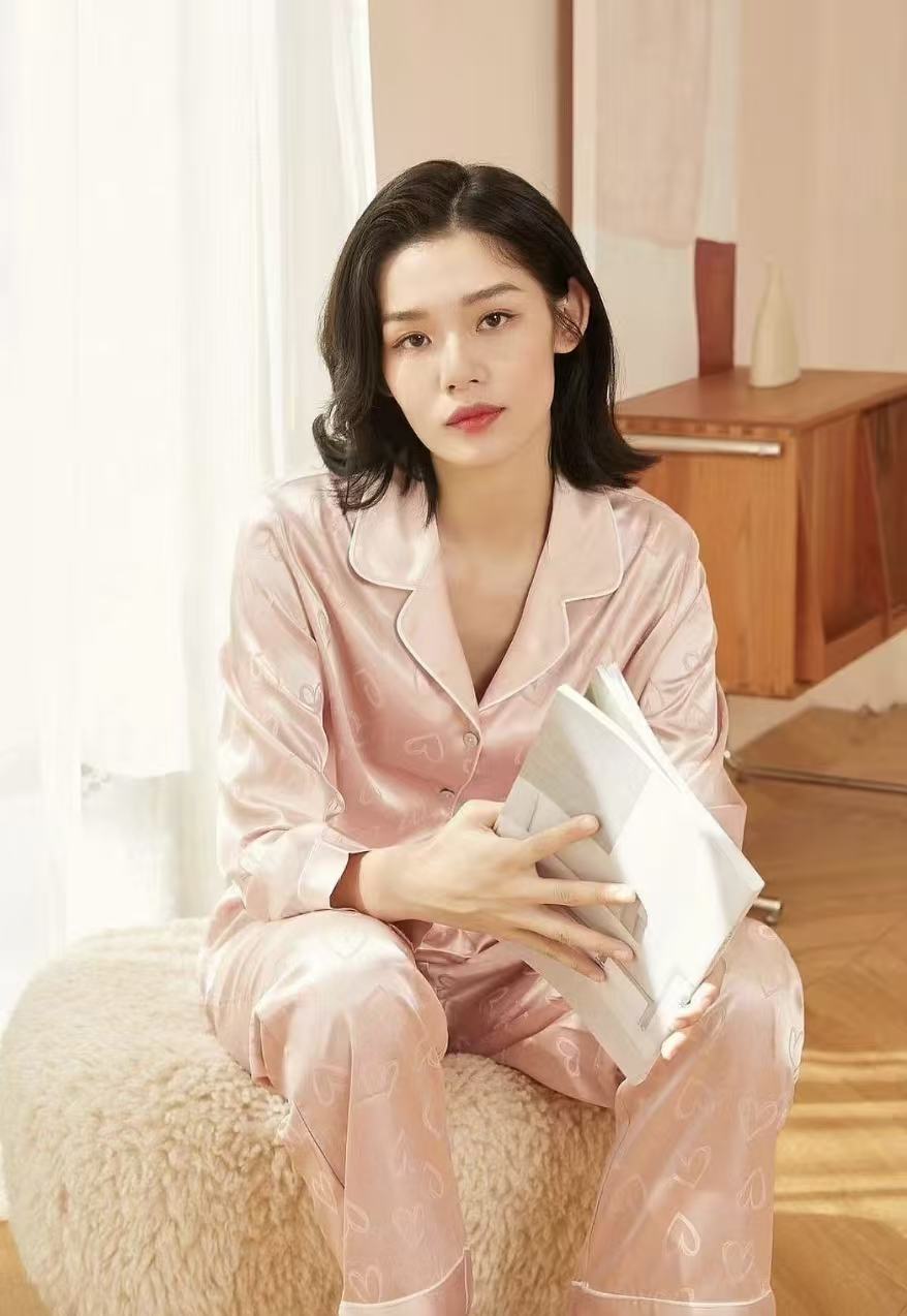 2026 Pajamas Women Loose Thin Simple Ice Suit Advanced Sense Women's Sleepwear Pajamas of Summer Home Wear