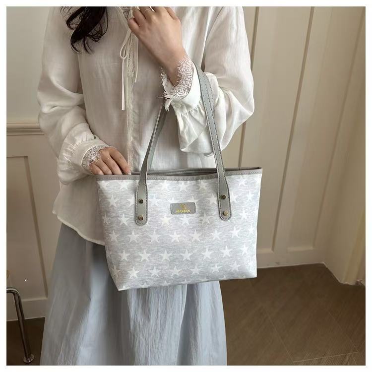 Women Star Print Large Capacity Tote Bag Zipper Shoulder Handbag For Student Office Daily Shopping, Free Silver Star Pendant Gift