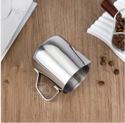 High Quality Stainless Steel Milk Frothing Jug 600ml – Durable Espresso Steaming Pitcher for Coffee, Cappuccino, Latte Art, Home & Hotel Use