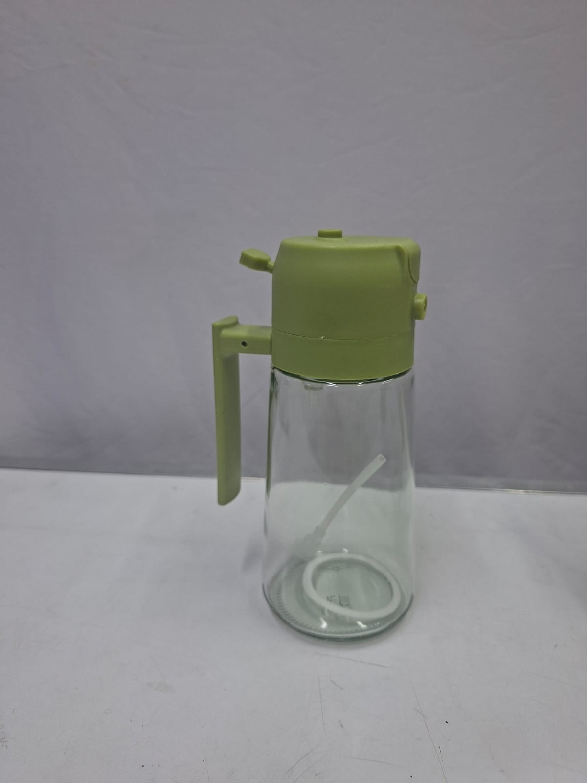 470ml Dual Oil Dispenser and Sprayer, Refillable Cooking Oil Bottle for Pouring and Spraying, Multipurpose Kitchen Accessory for Food Preparation, Cooking, Baking and Salad Dressing