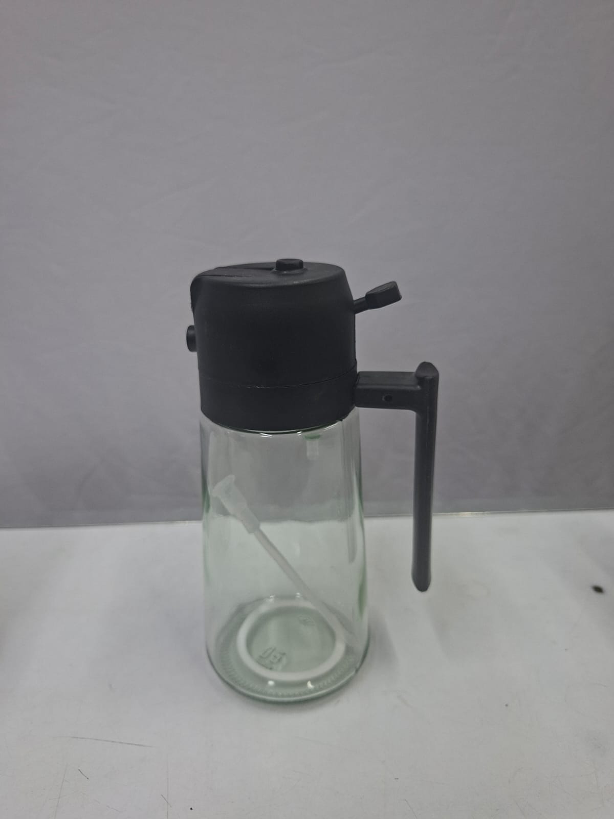 470ml Dual Oil Dispenser and Sprayer, Refillable Cooking Oil Bottle for Pouring and Spraying, Multipurpose Kitchen Accessory for Food Preparation, Cooking, Baking and Salad Dressing