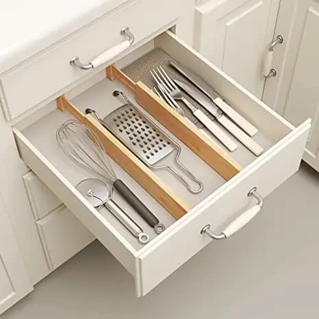 Expandable Bamboo Drawer Dividers Without Inserts, Adjustable Drawer Organisers for Kitchen Utensils, Cutlery, Socks, Underwear and Household Essentials, Space-Saving Storage Solution, Neat and Tidy