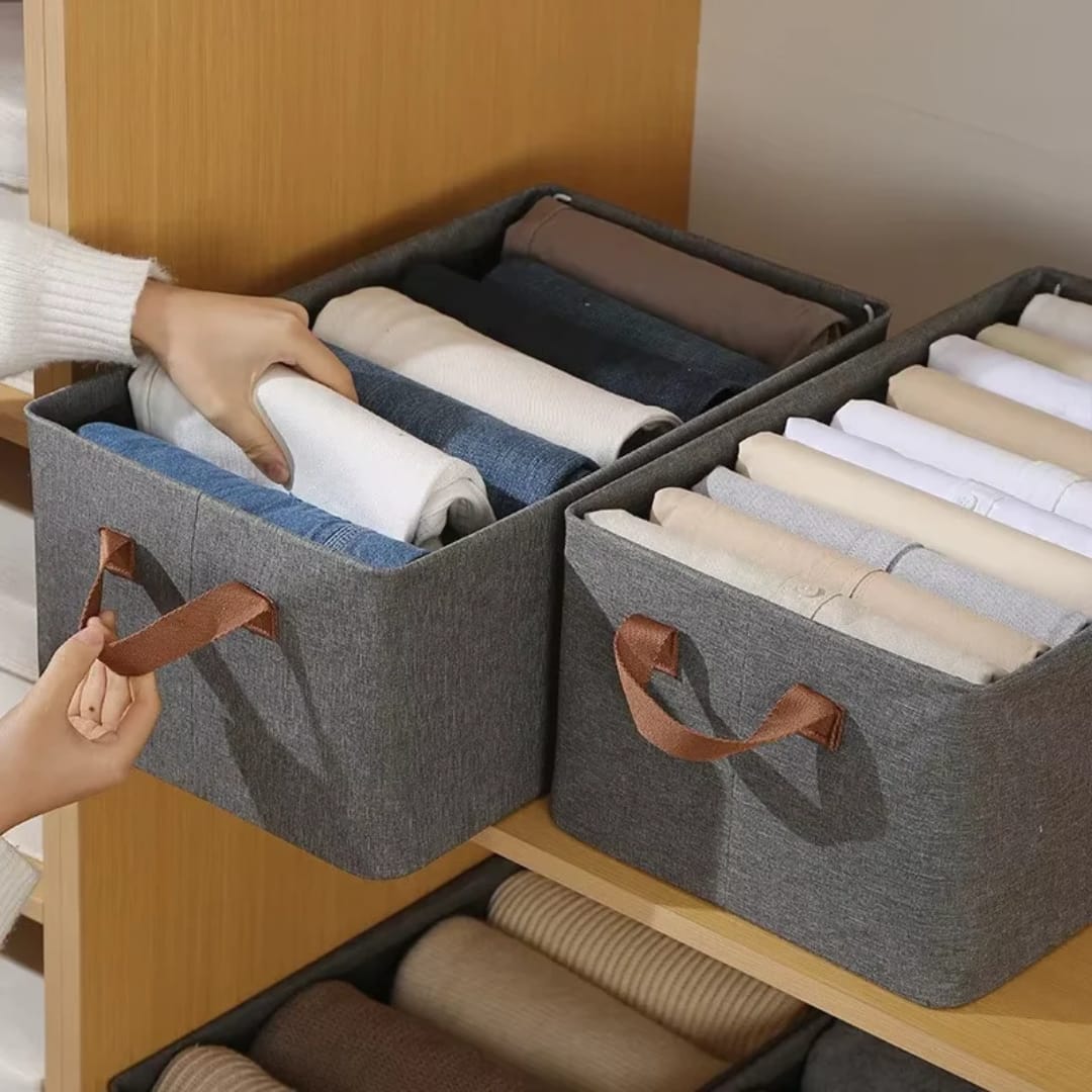 Foldable Wardrobe Organiser and Storage Box with Steel Frame, Non-Woven Fabric and PVC Storage Container for Clothes, Bedding and Household Items, Space-Saving Home Organisation Solution