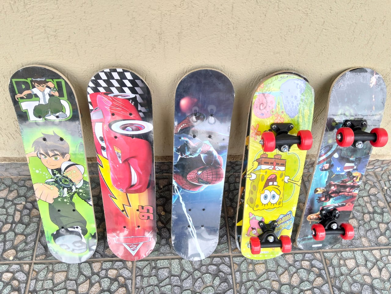 💰 LOW PRICE OFFER 💰 - A 1 pc KIDS SCATEBOARD available at affordable price and of very high quality