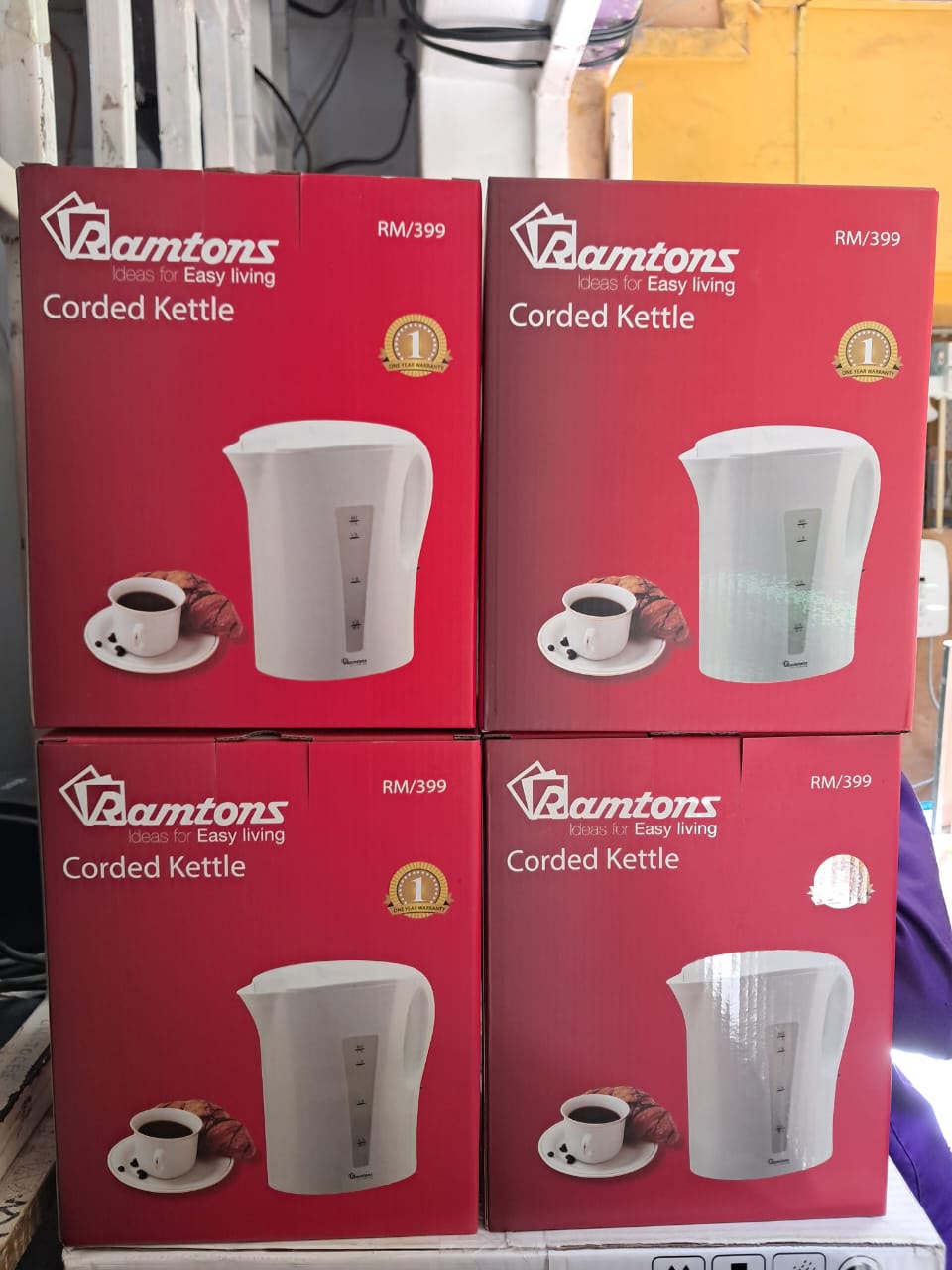 1pc Ramtons 1.7-Liter Corded Electric Kettle (Model: RM/399) 🫖