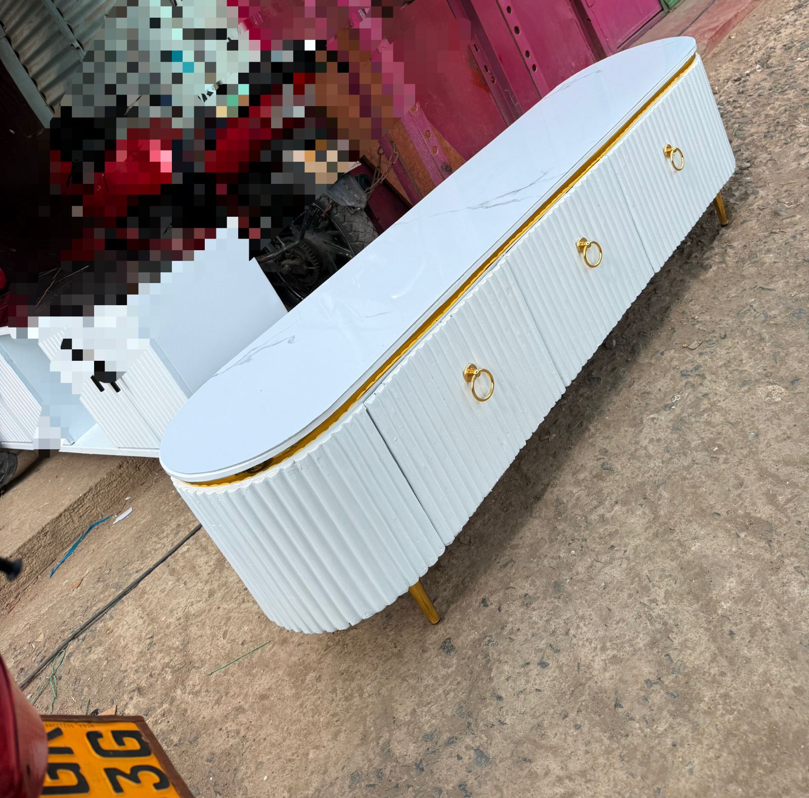 ✨ 6ft Modern Executive Oval TV Stand | Spacious Curved Media Console with Premium Finish 🏛️📺