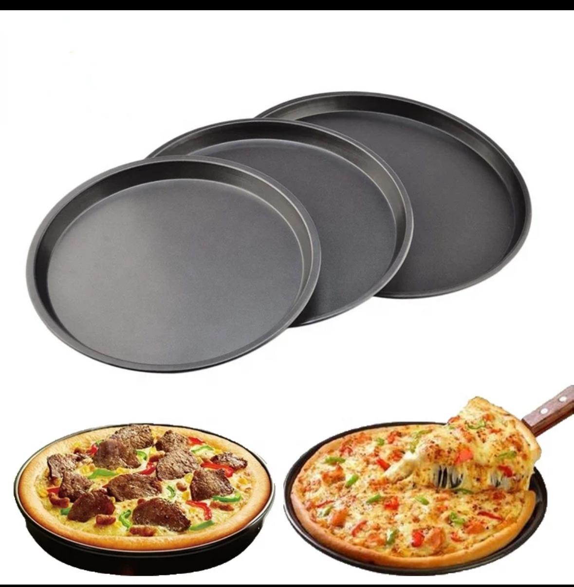 3-Piece Non-Stick Pizza Pan Set 🍕 Professional Carbon Steel Bakeware for Crispy Crusts | Assorted Sizes for Home & Party Baking | Durable, Easy-Clean Coating for Perfect Homemade Pizza Every Time ✨