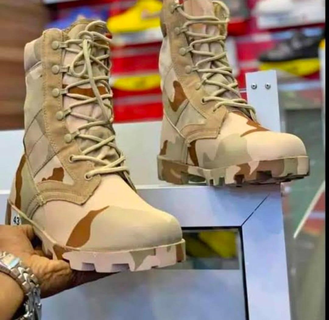 Men’s & Women’s Tactical Combat Boots Durable Camouflage Military Hiking Boots for Outdoor Adventure, Work & Training Comfortable Anti-Slip Army Shoes