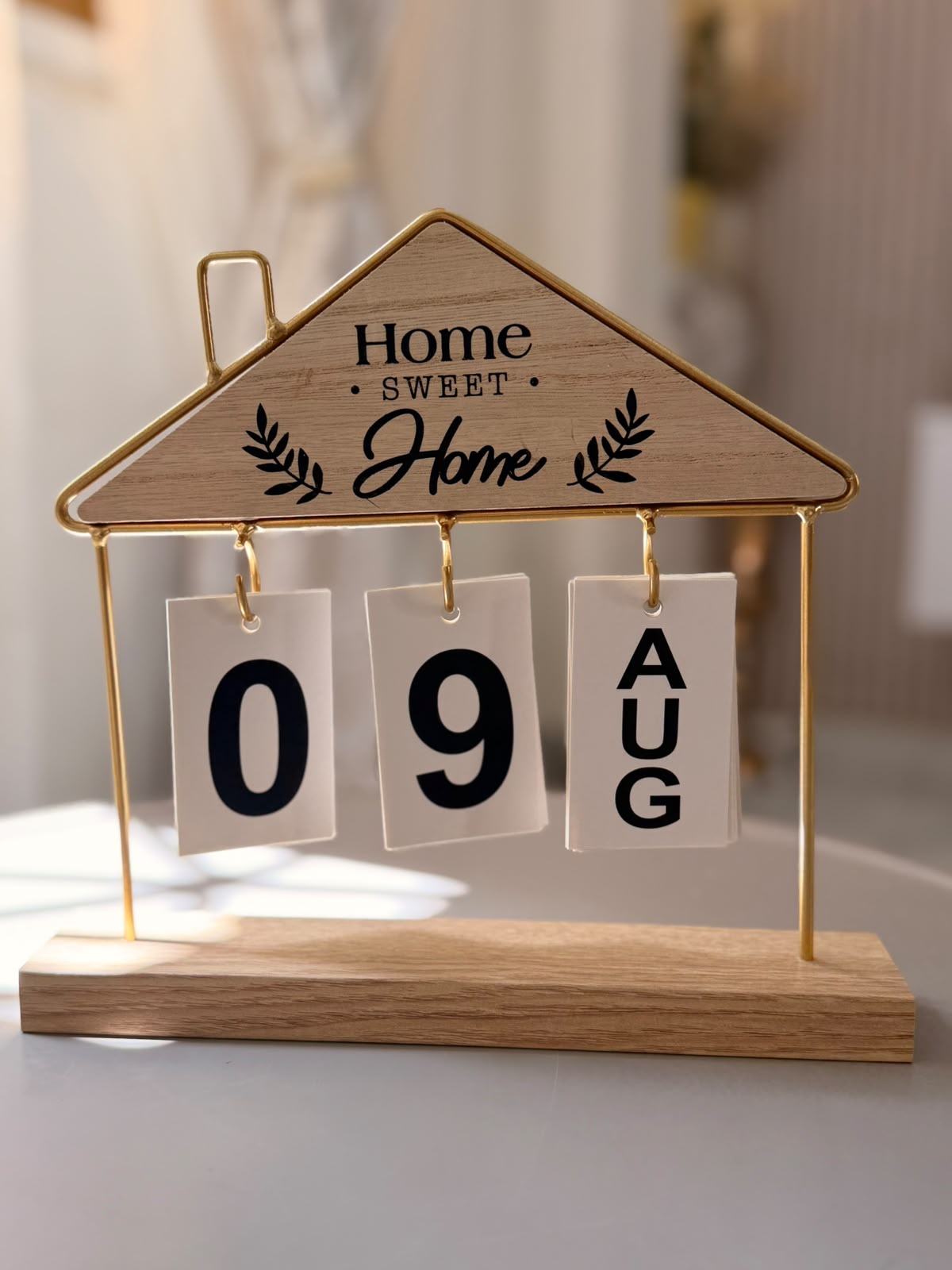 Decorative Calendars – Stylish Wall & Desk Calendars for Home, Office & Planning