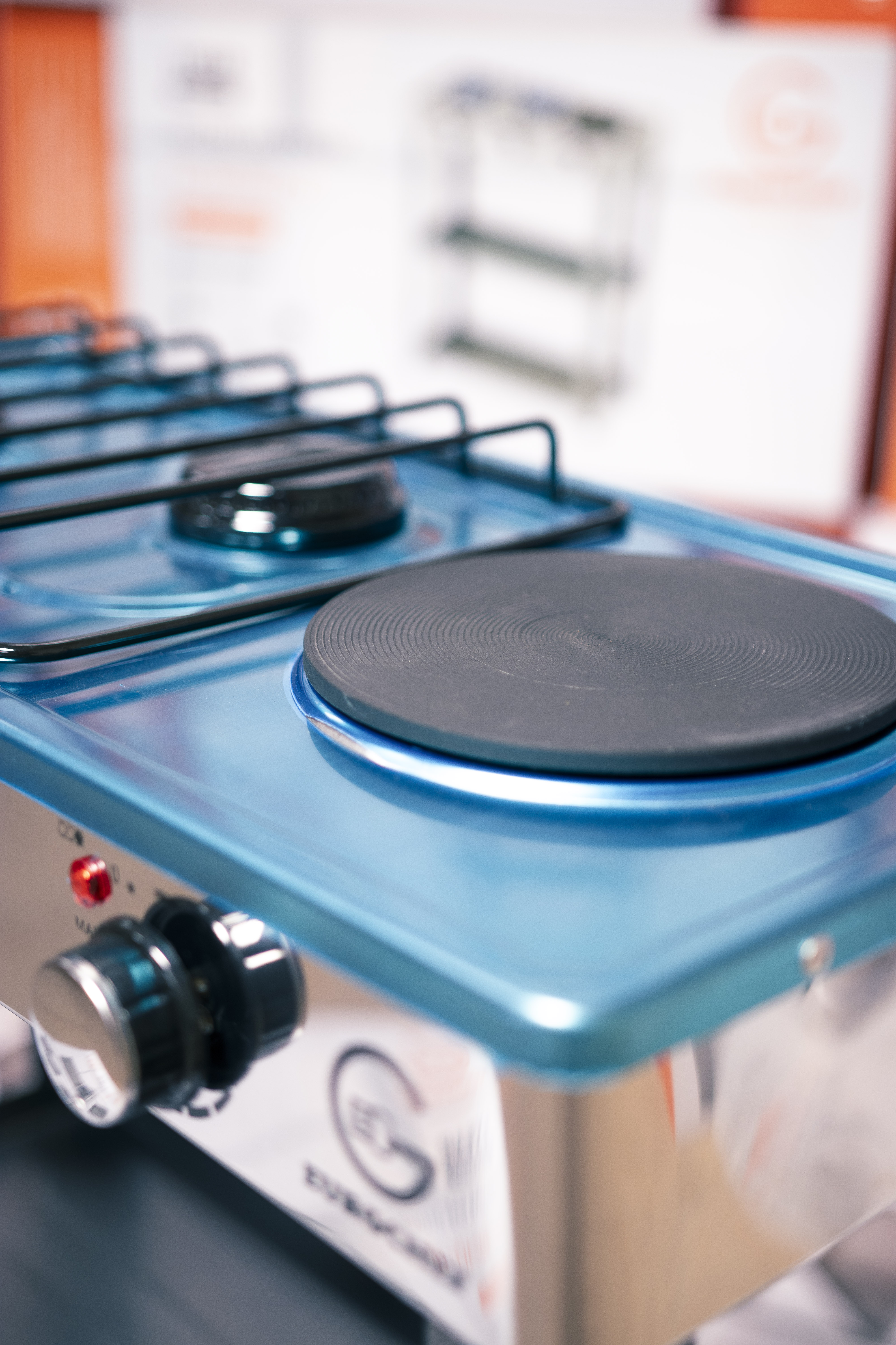 【Exclusive Offer】 EUROCHEF EC-6073(2+1)  Simple Standing Cooker 2 Gas 1 Hot Plate Cooker With Shelves & No Oven