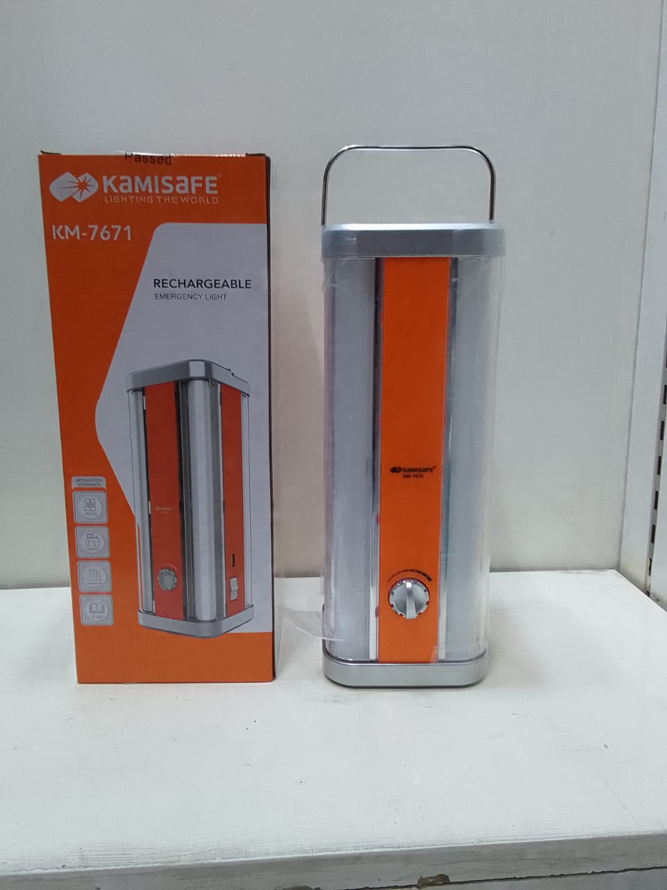 Kamisafe Rechargeable Lamp(KM-7671)