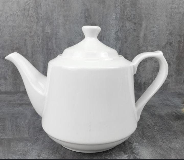 High Quality Ceramic Kitchen Square Tea Pot Kettle 600ml - Premium Elegant Ceramic Teapot for Tea, Coffee and Milk Serving at Home, Hotels and Cafés