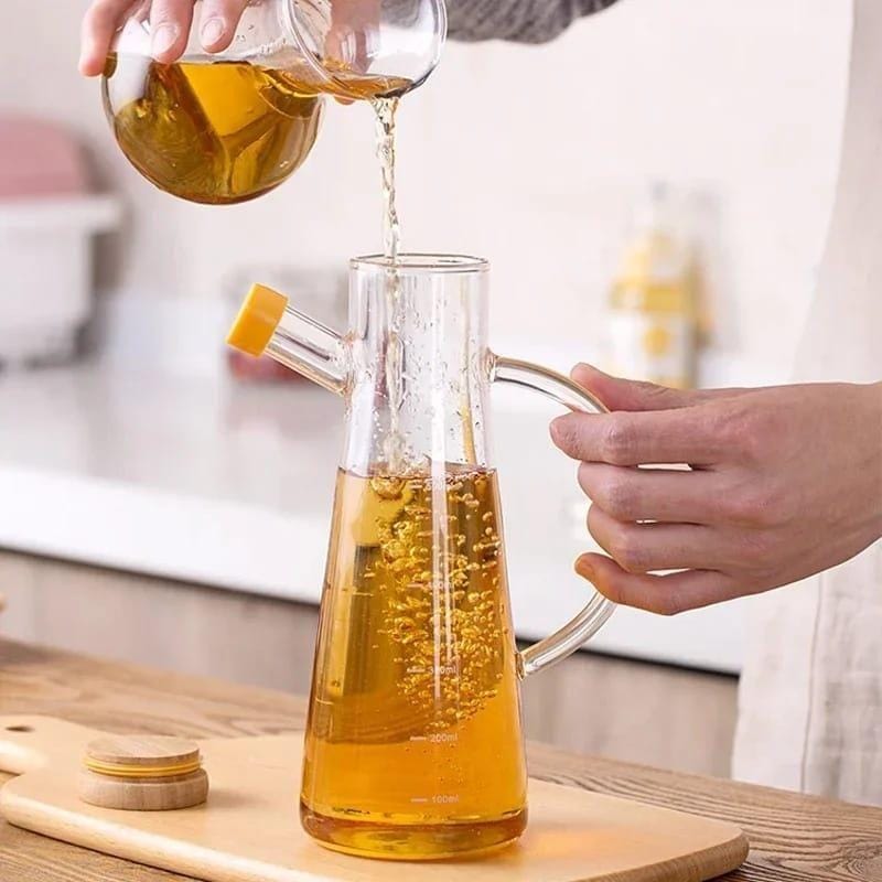 High Quality 580ml Glass Oil Jar with Bamboo Lid - Premium Kitchen Oil Cruet for Olive Oil, Cooking Oil and Vinegar Storage with Leak-Resistant Design