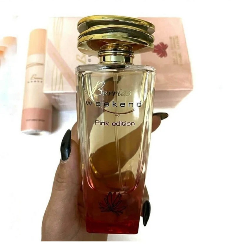 Berries Weekend Edp Fragrance for Ladies By Fragrance World 50ml/Berries Weekend Pink Edition Eau De Parfum 50ml Fragrance Suitable For Women Berry's Weekend Pink Edition EDP Perfume