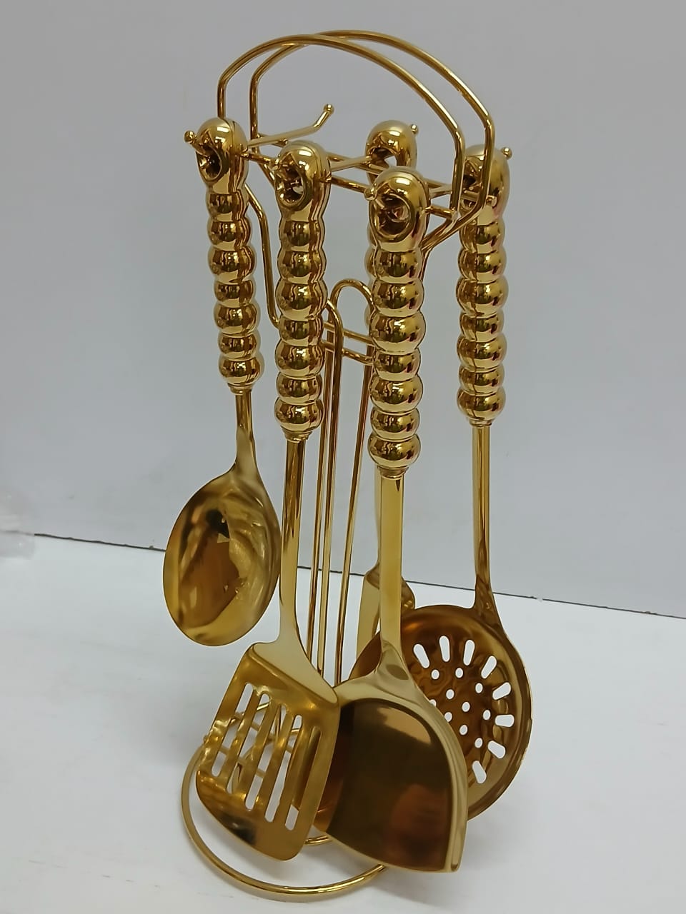 6 in 1 Gold Vanished Serving Spoon Set with Stand – Elegant Serving Utensils Featuring Ceramic Handles for Formal Dining and Table Presentation