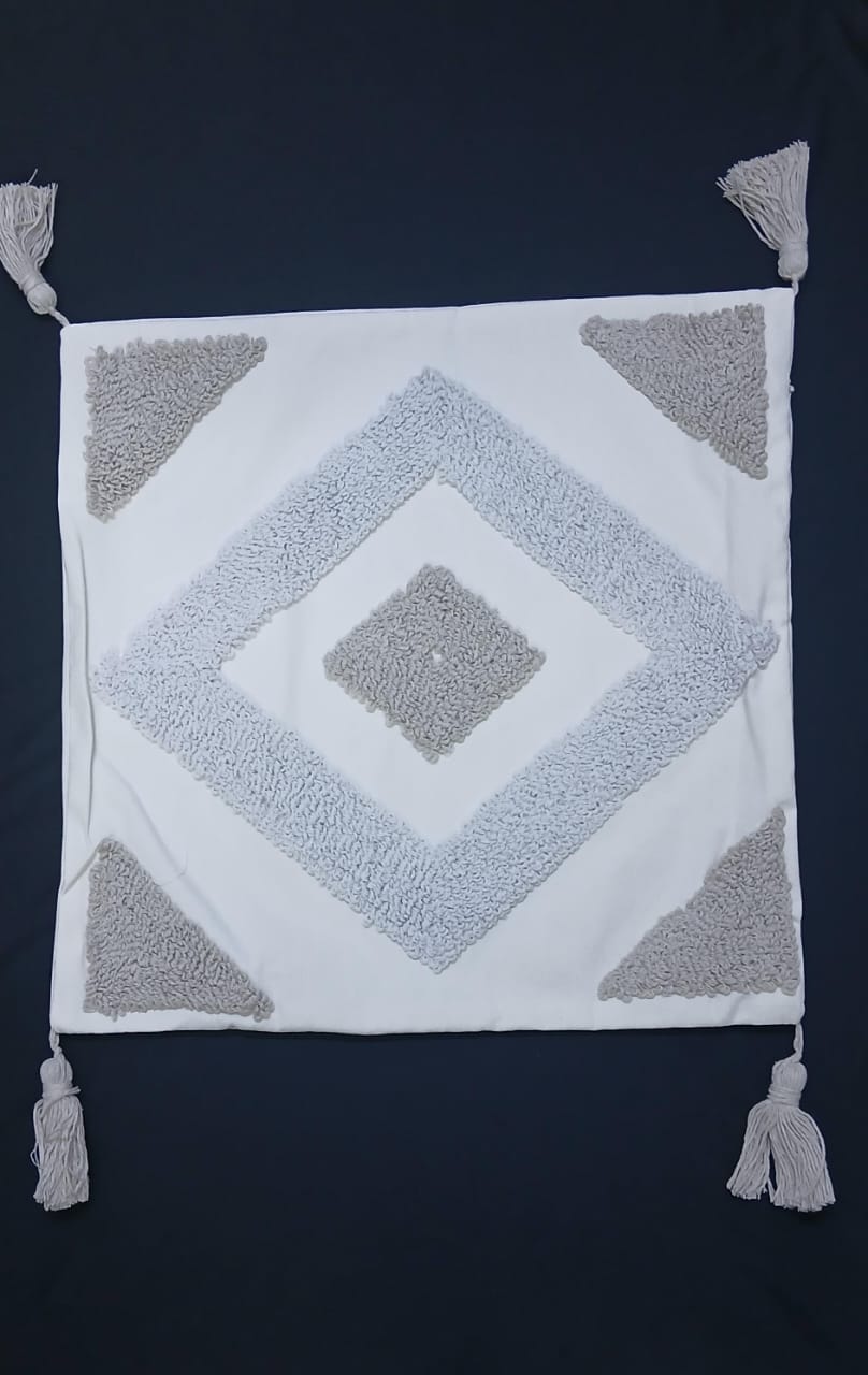 Set of 4pcs Tufted Boho Cushion Cover Size 45x45cm – Cotton Linen Decorative Pillow Case with Textured Tufted Design for Couch, Bed, Living Room or Boho Home Decor