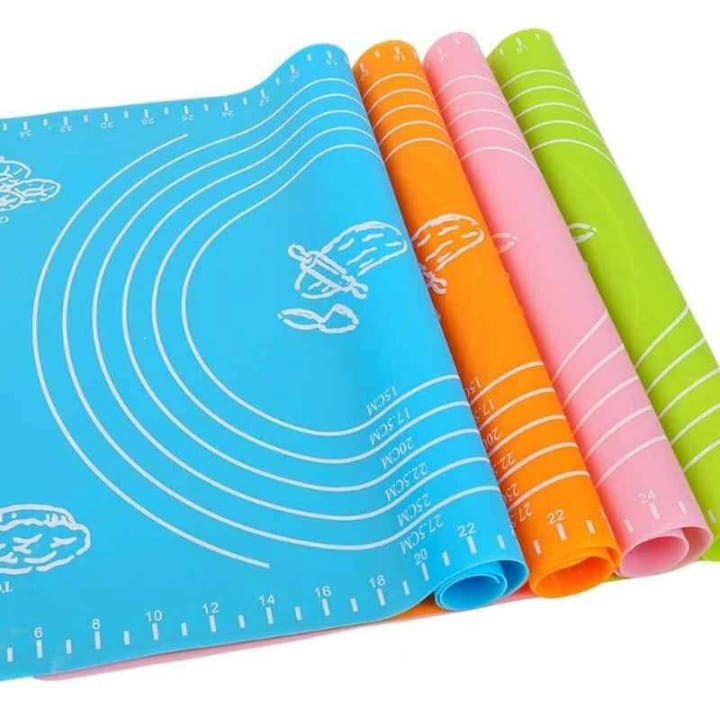 High-Quality Silicone Kitchen Kneading Mat, Non-Stick Reusable Dough Rolling Mat for Baking, Pastry, Chapati and Pizza Preparation, Durable Kitchen Work Surface