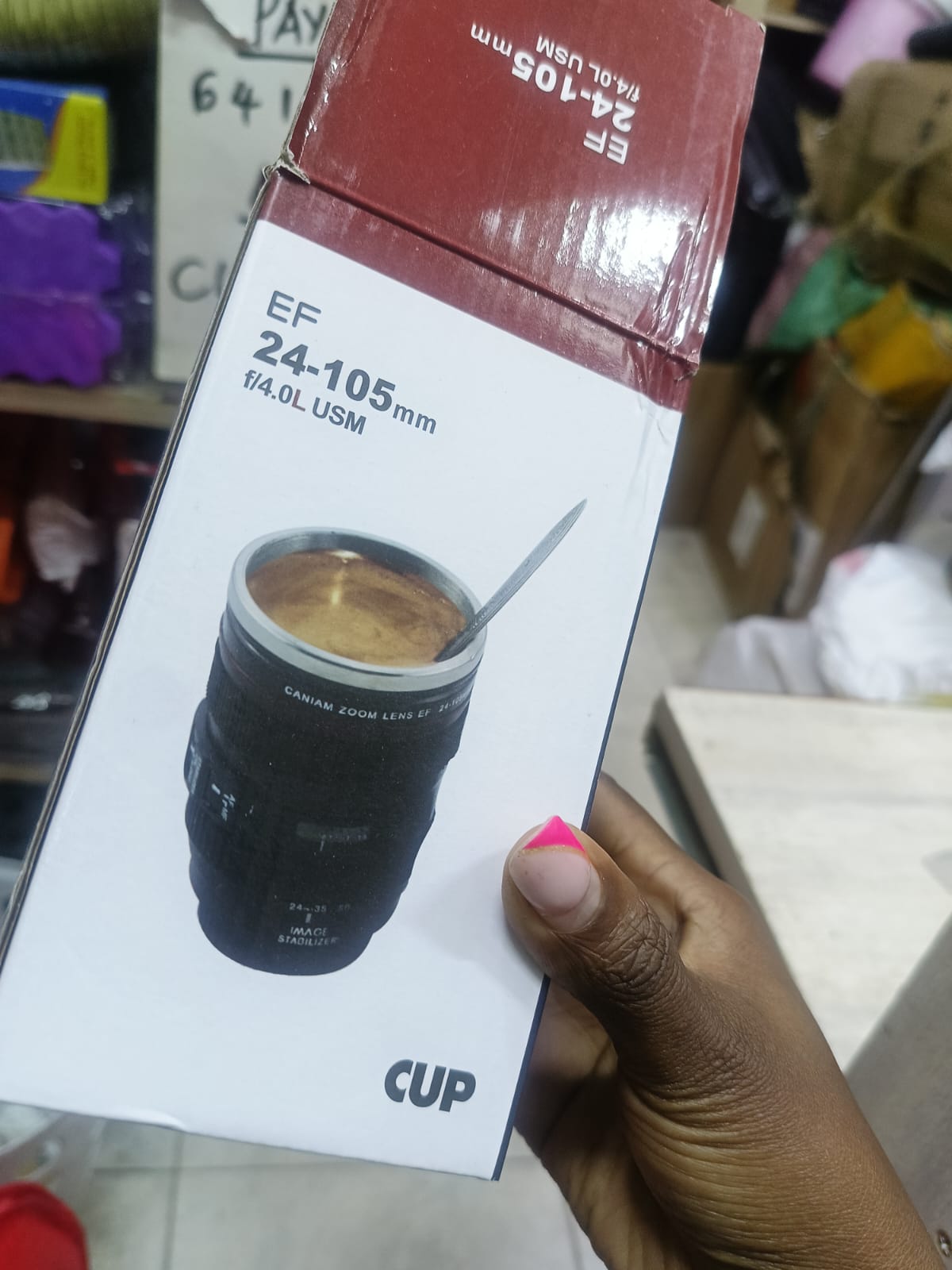 Plastic Camera Lens Cup Travel Cup/ Pen Holders For Photographers

Showcase your passion for photography with this creative and realistic Camera Lens Mug