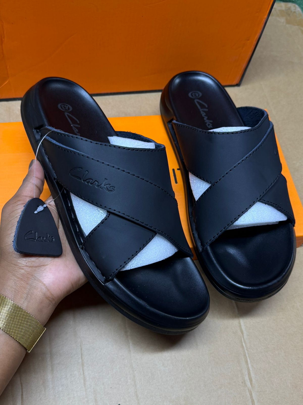 Quality Sandals Generic Clarks Men's Summer Slides Leather and Rubber Sole New Sandals and Slippers Men's Sandals Adult Beach Open Shoes Non-slip Open-toe Sandals
