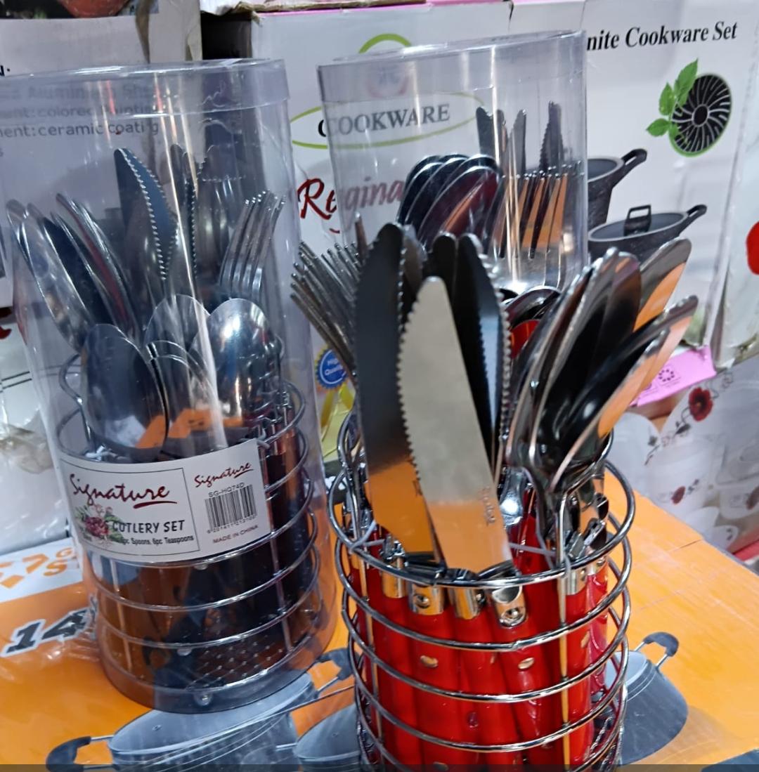 🔥 SPECIAL PRICE OFFER 🔥 - A 25pcs  Signature cutlery set available at affordable price and of very high quality