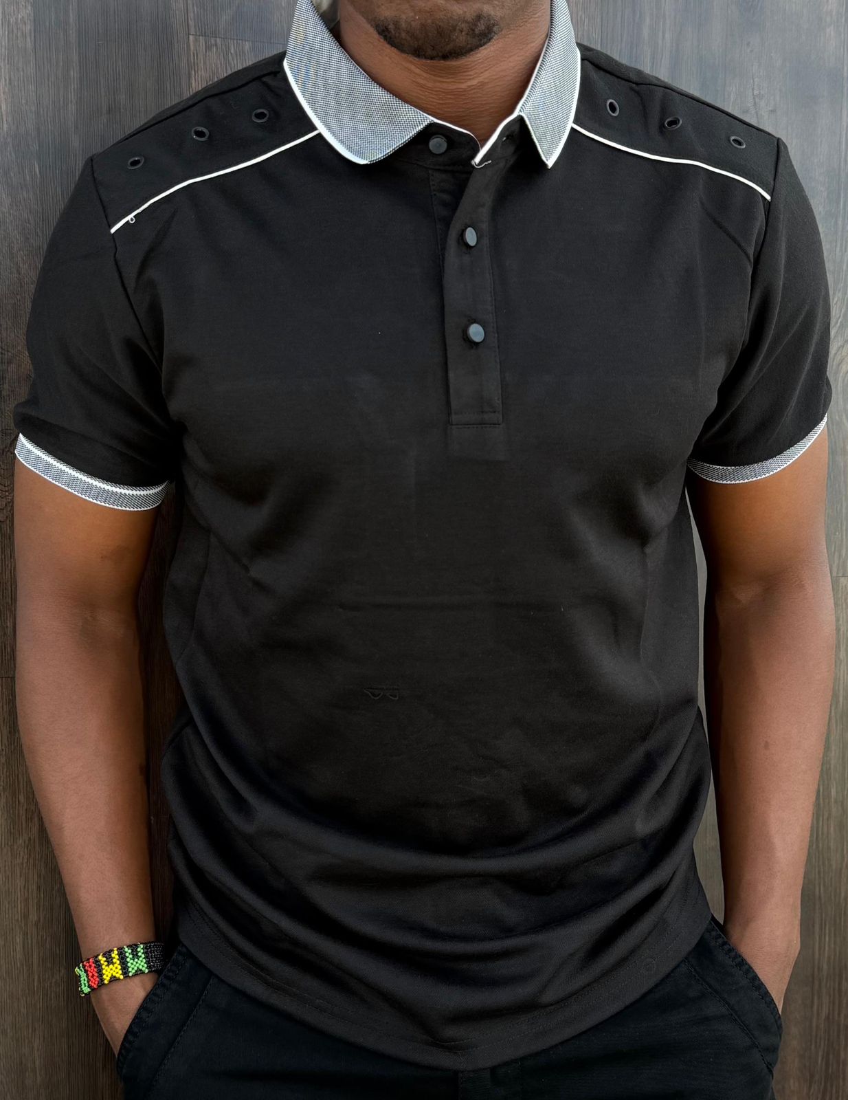 Men Casual Short Sleeve Shirts Stylish Half Button Down Summer Shirt Comfortable Breathable Top for Men Smart Casual Wear Beach Travel Everyday Fashion Sizes M to 2XL