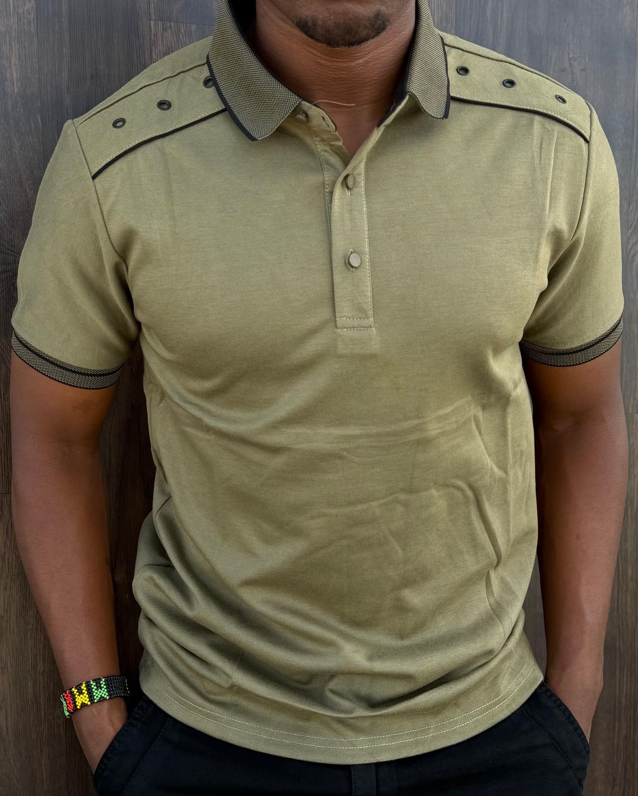 Men Casual Short Sleeve Shirts Stylish Half Button Down Summer Shirt Comfortable Breathable Top for Men Smart Casual Wear Beach Travel Everyday Fashion Sizes M to 2XL