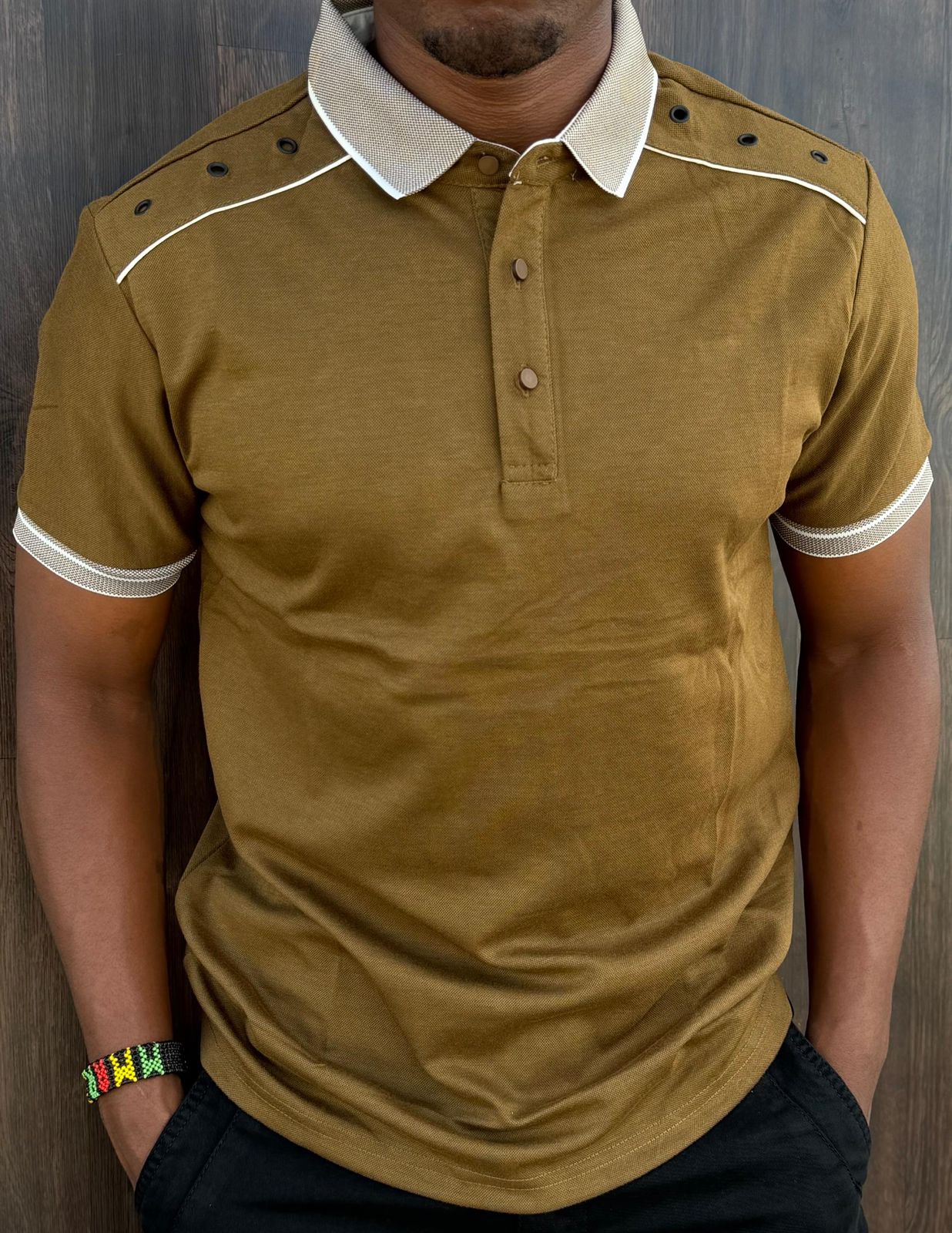 Men Casual Short Sleeve Shirts Stylish Half Button Down Summer Shirt Comfortable Breathable Top for Men Smart Casual Wear Beach Travel Everyday Fashion Sizes M to 2XL