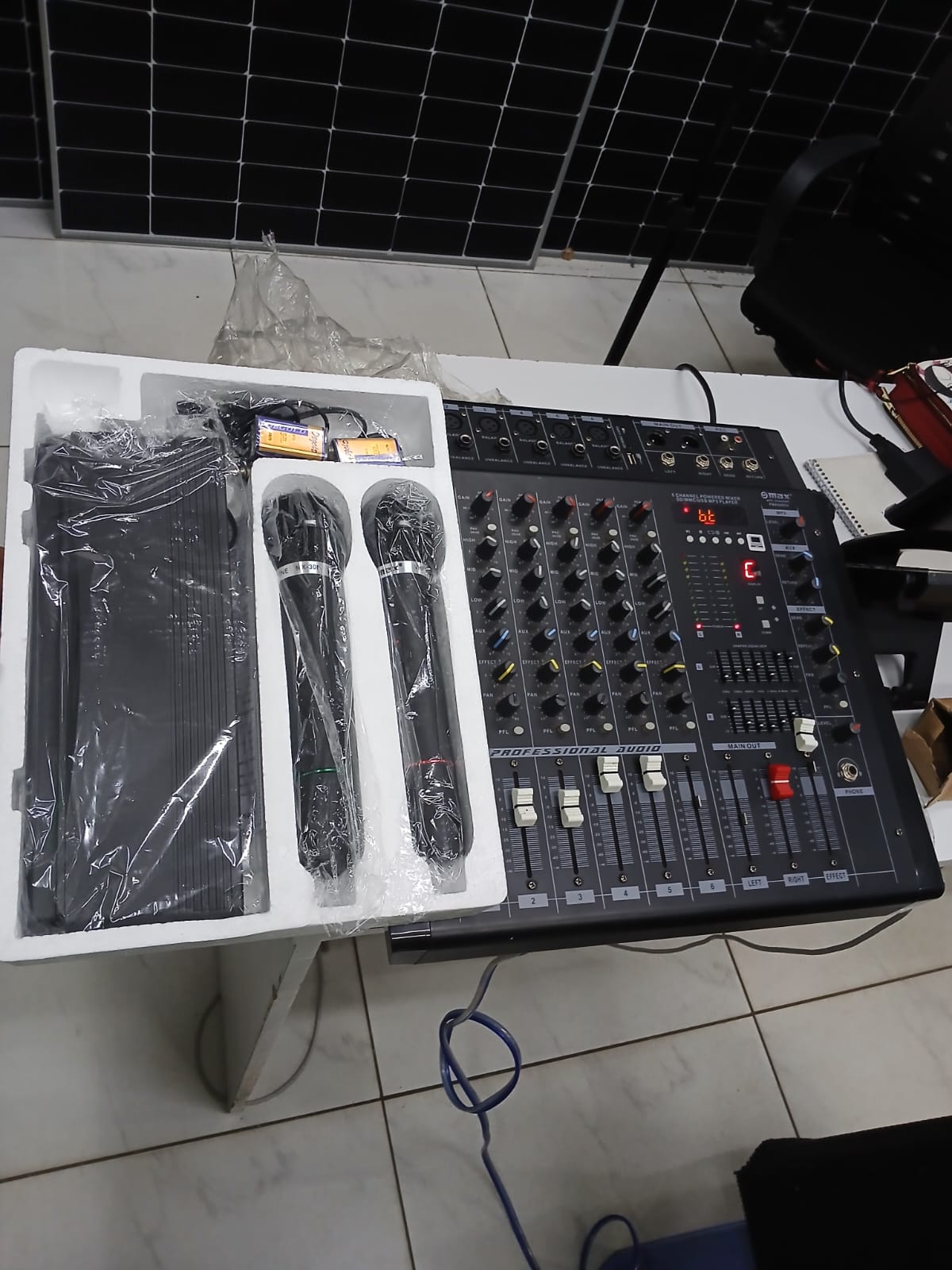 Omax Public Address System Mid Kit with Omax Microphone & 6-Channel Audio Mixer