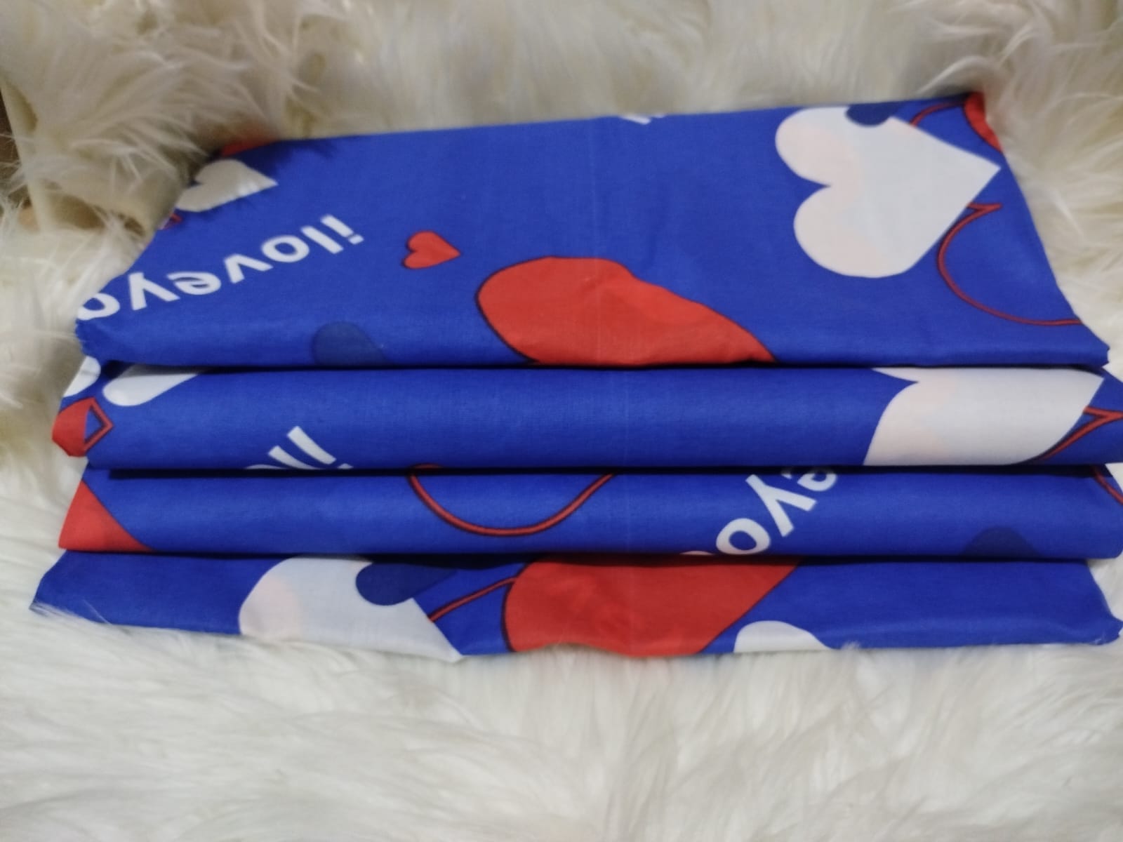 4x6 Bedsheet Set 4 Pcs (2 Bedsheets & 2 Pillowcases)