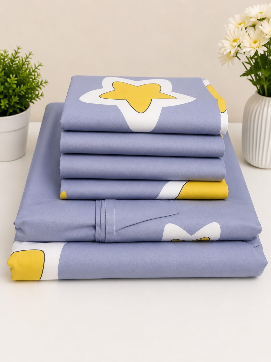 6pc set bedsheets 6×6 (2 Bed sheets, 4 pillow cases)