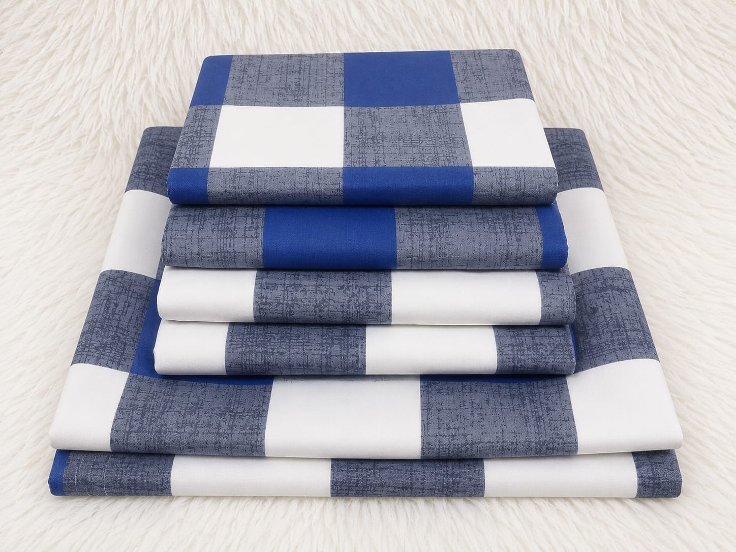 6pc set bedsheets 6×6 (2 Bed sheets, 4 pillow cases)