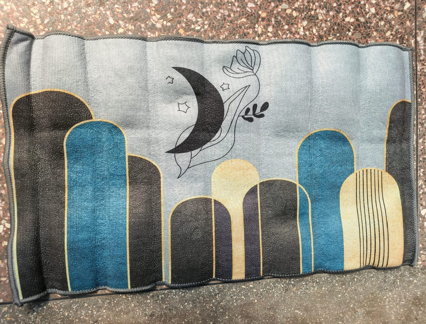 Soft, Non-Slip & Elegant 3D Doormat - 50×80 cm