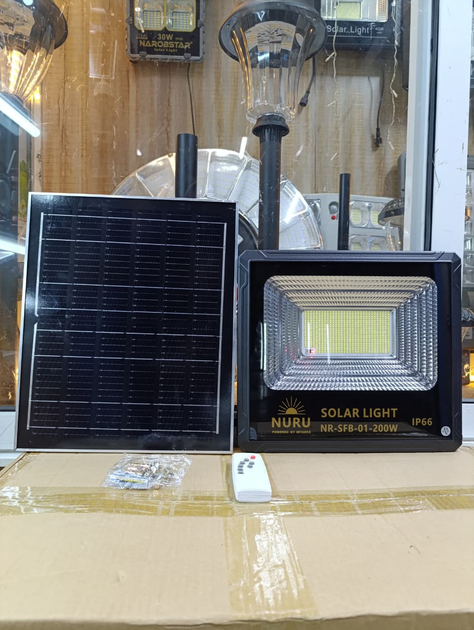 🎇comes as a complete kit with a solar panel and remote control🎇NURU 100W Solar Floodlight with Remote Control - IP66 Waterproof Outdoor Security Light🔥performs reliably in rain and dust. The lithiu