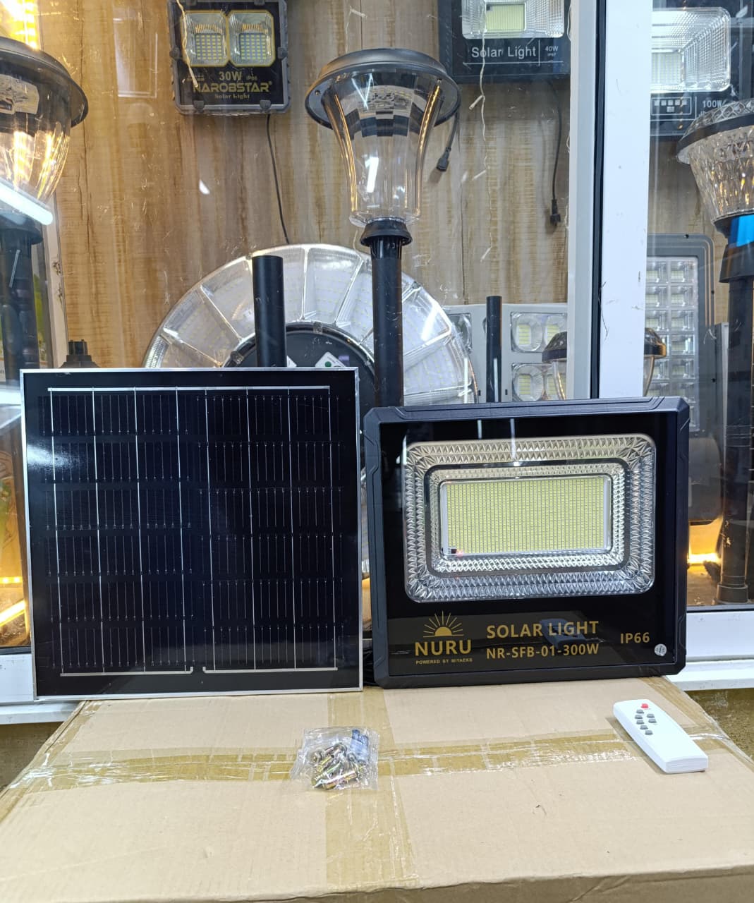 🎇comes as a complete kit with a solar panel and remote control🎇NURU 100W Solar Floodlight with Remote Control - IP66 Waterproof Outdoor Security Light🔥performs reliably in rain and dust. The lithiu