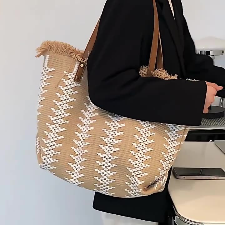 Women's Large Capacity Canvas Tote – Tassel Cotton Linen Woven Shoulder Bag, Simple Versatile Commute