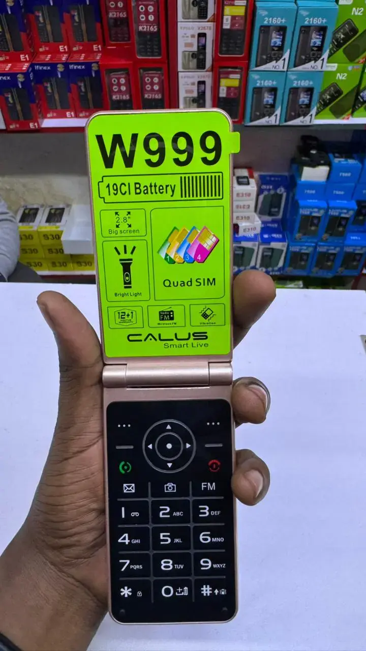 LIMITED DISCOUNT💃🏻💃🏻🔥🔥CALUS W999 Flip Phone - Quad SIM, 32GB Storage, 2.8" Display, Type-C FEATURE PHONE WITH Bluetooth /Wireless FM/SD Slot kabambe/katululu/mulika mwizi/button feature phone