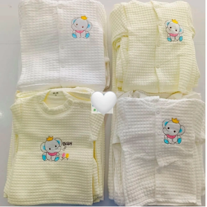 Premium /Heavy Waffle-Knit Baby Receiving Set
