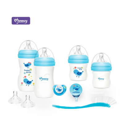 Momeasy 7-Pcs Newborn Baby Feeding Starter Set: Anti-Colic Bottles, BPA-Free, Pacifier & Brush (0-24 Months)