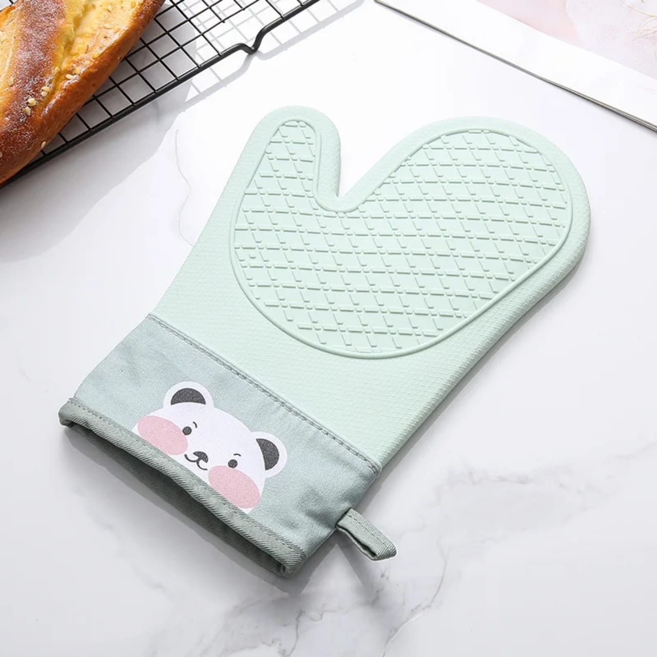 High Quality Silicone Insulated Oven Gloves – Heat Resistant Kitchen Baking & Cooking Mitts with Silicone Coating, Durable Non-Slip Hand Protection (Green)