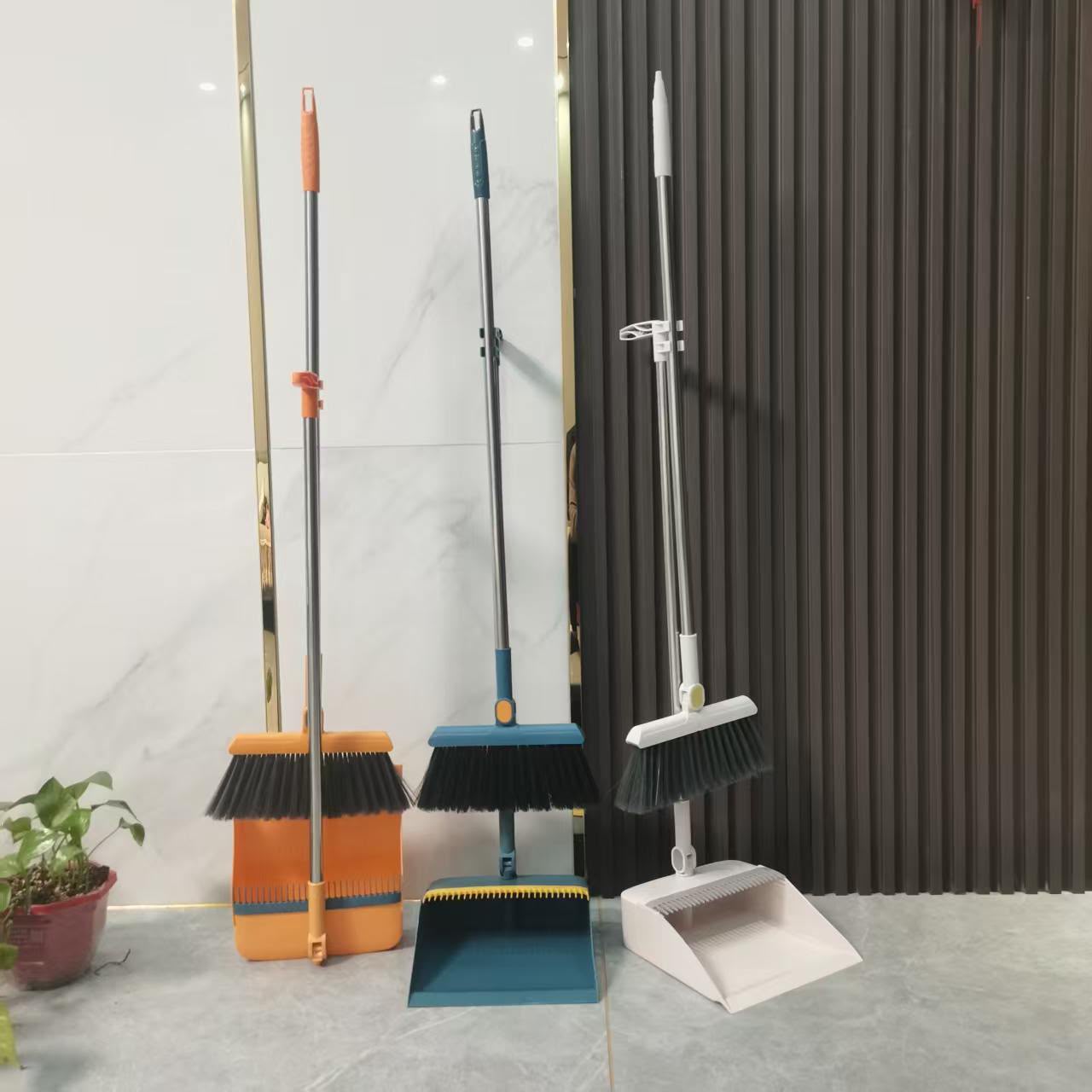 2 in 1 Foldable & Rotating Broom and Dustpan Set – Lightweight Cleaning Kit with Space-Saving Foldable Design, Durable Construction for Home and Office Cleaning