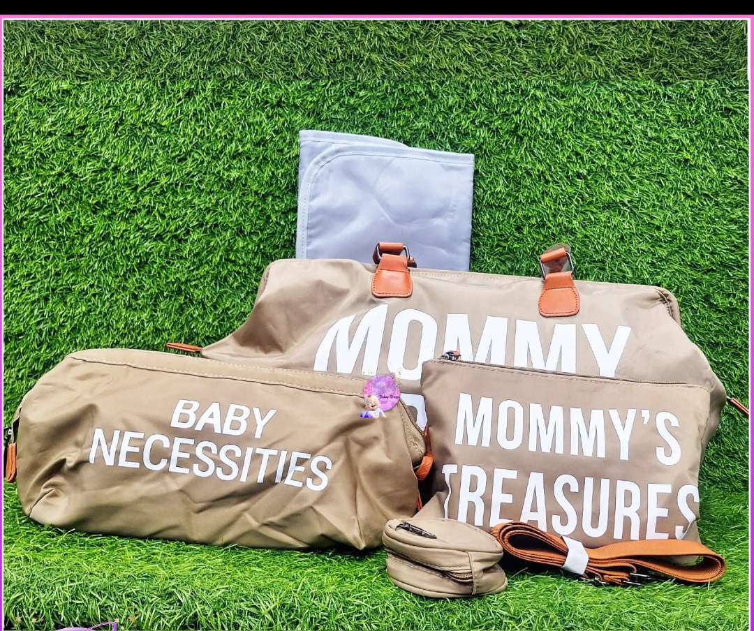 5 in 1 Mommy Diaper Bag Set Suitable as a hospital bag, for travel, or daily use with a newborn