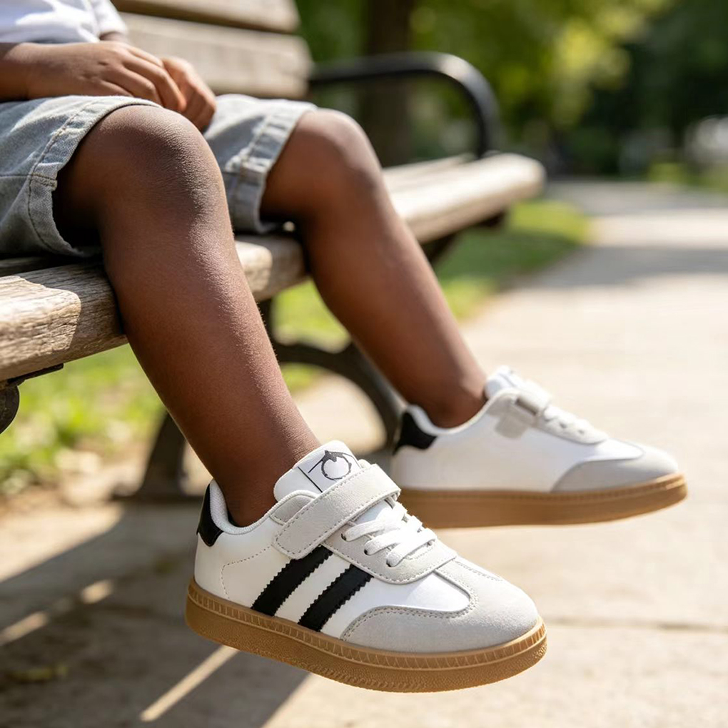 Children's Non-Slip Breathable Student Board Shoes Soft-Soled Sports Shoes Sneakers