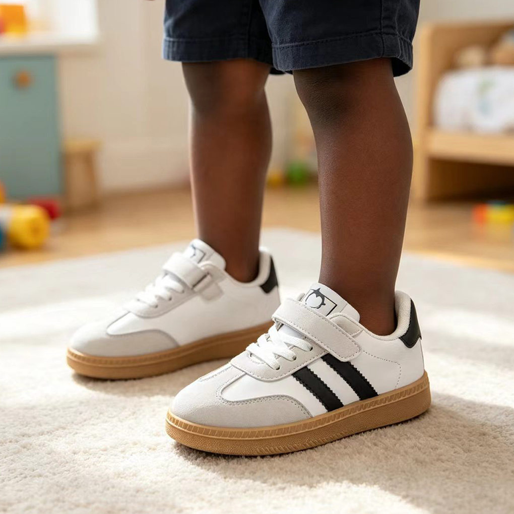 Children's Non-Slip Breathable Student Board Shoes Soft-Soled Sports Shoes Sneakers