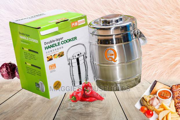 🍲 Premium 2.2L Thermal Food Flask | Double-Walled Vacuum Insulated Heat-Retention Container ✨